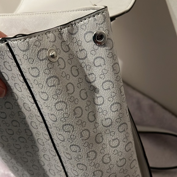 Guess backpack bag - Picture 4 of 6